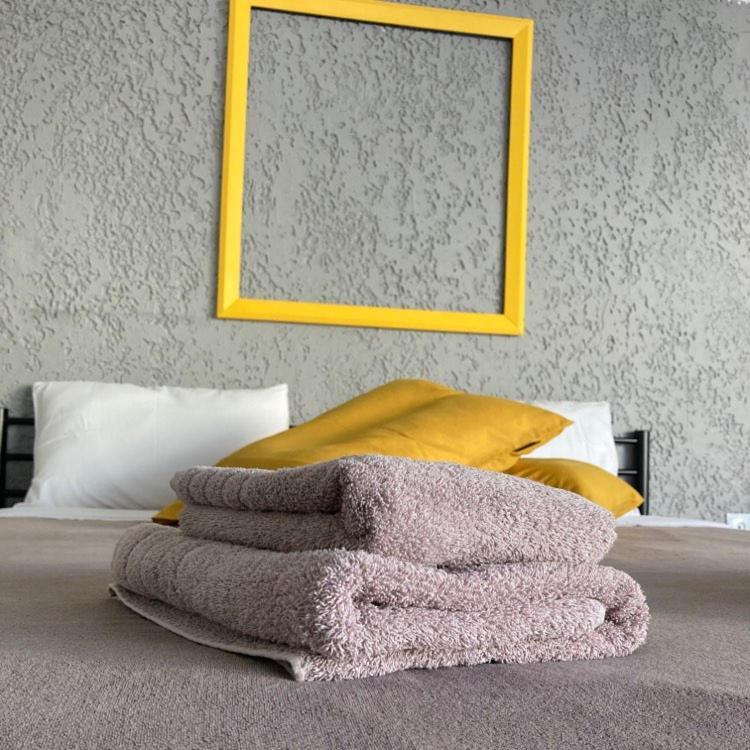 21 Suites Deluxe Stay Near The Airport Markopoulo Mesogaias ภายนอก รูปภาพ
